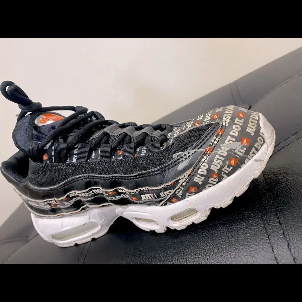 Nike Air Max 95 “Just Do It”